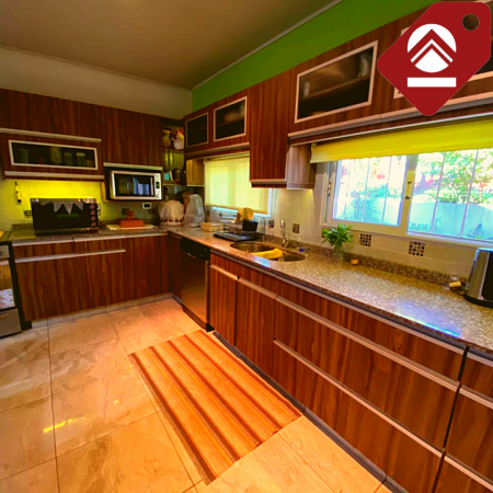 Se vende casa